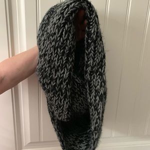 Cowl scarf